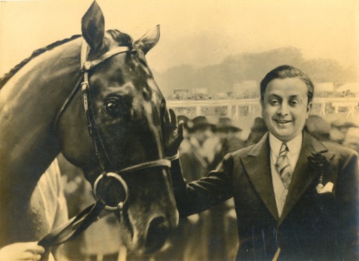Maharaja Sir Vijaysinhji of Rajpipla with his 1934 Epsom Derby winning horse Windsor Lad. 